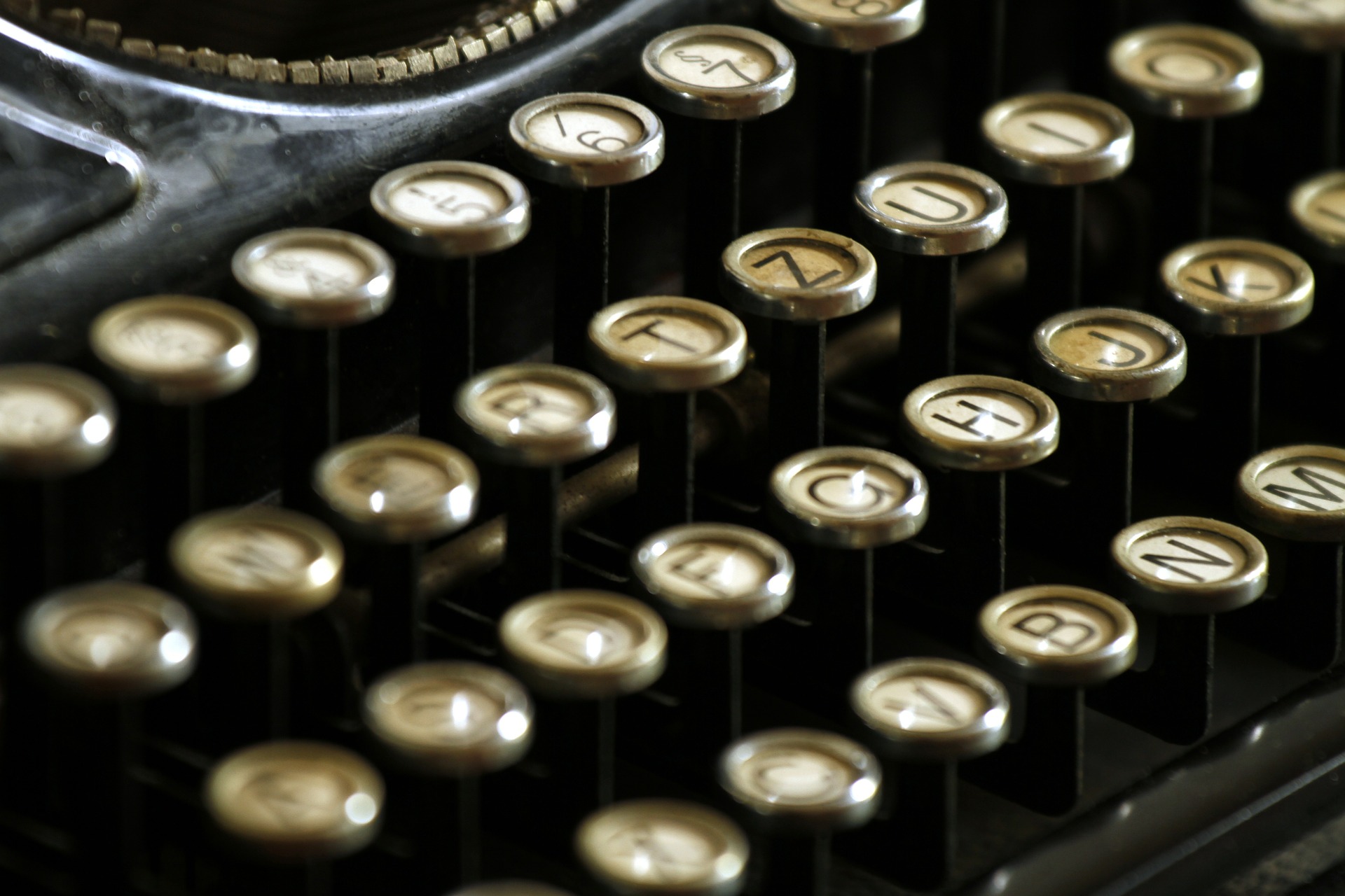 typewriter-472850_1920 - Books & Such Literary Management
